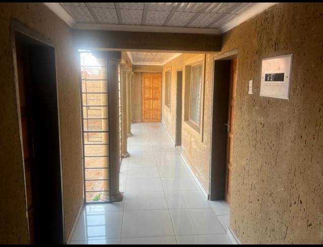 3 BEDROOM HOUSE FOR SALE IN LUFHERENG